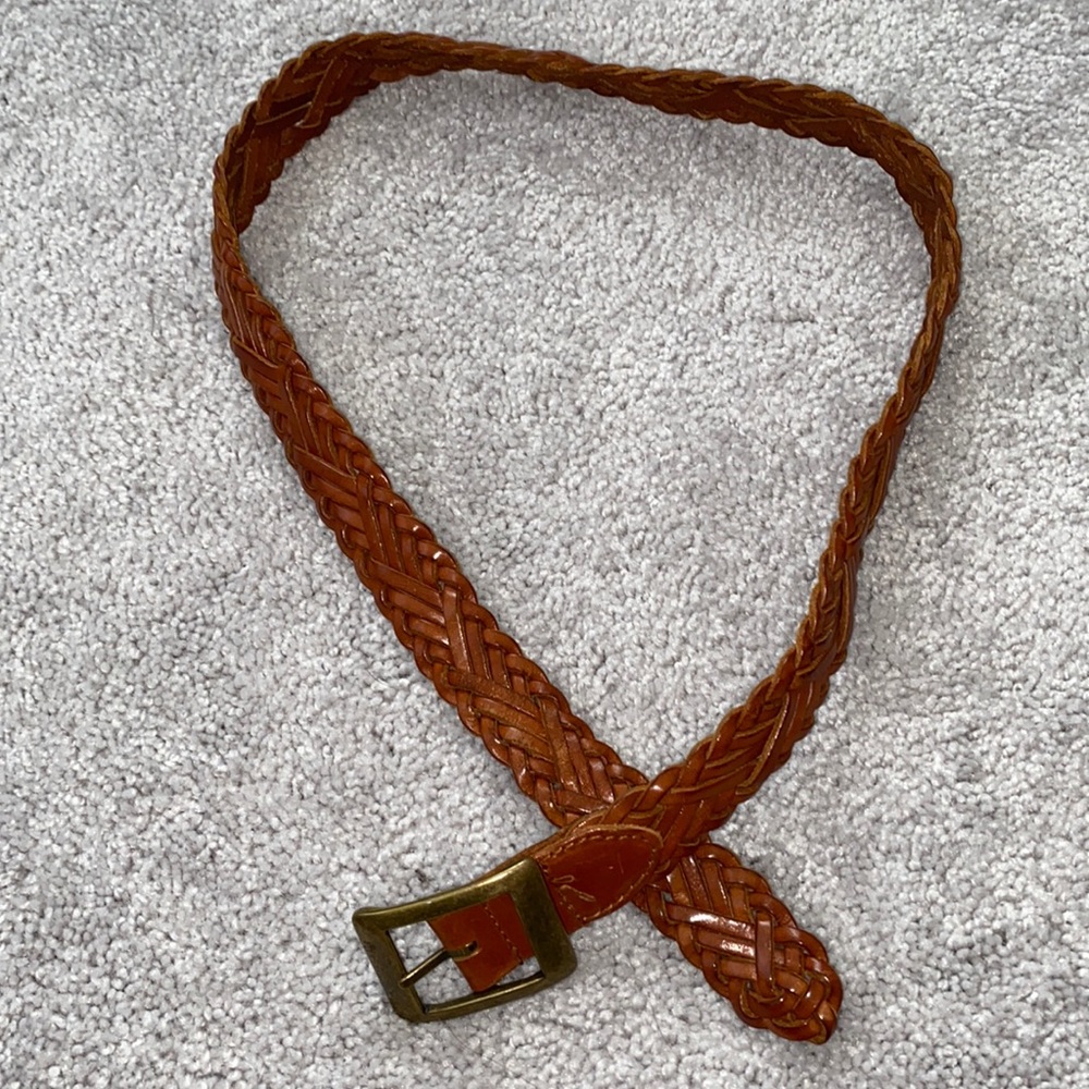 Caramel brown woven leather belt
